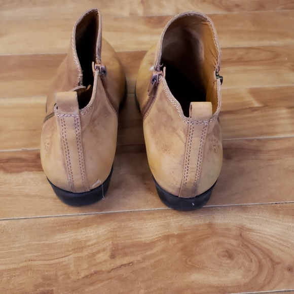 Lucky brand boots - Picture 4 of 5